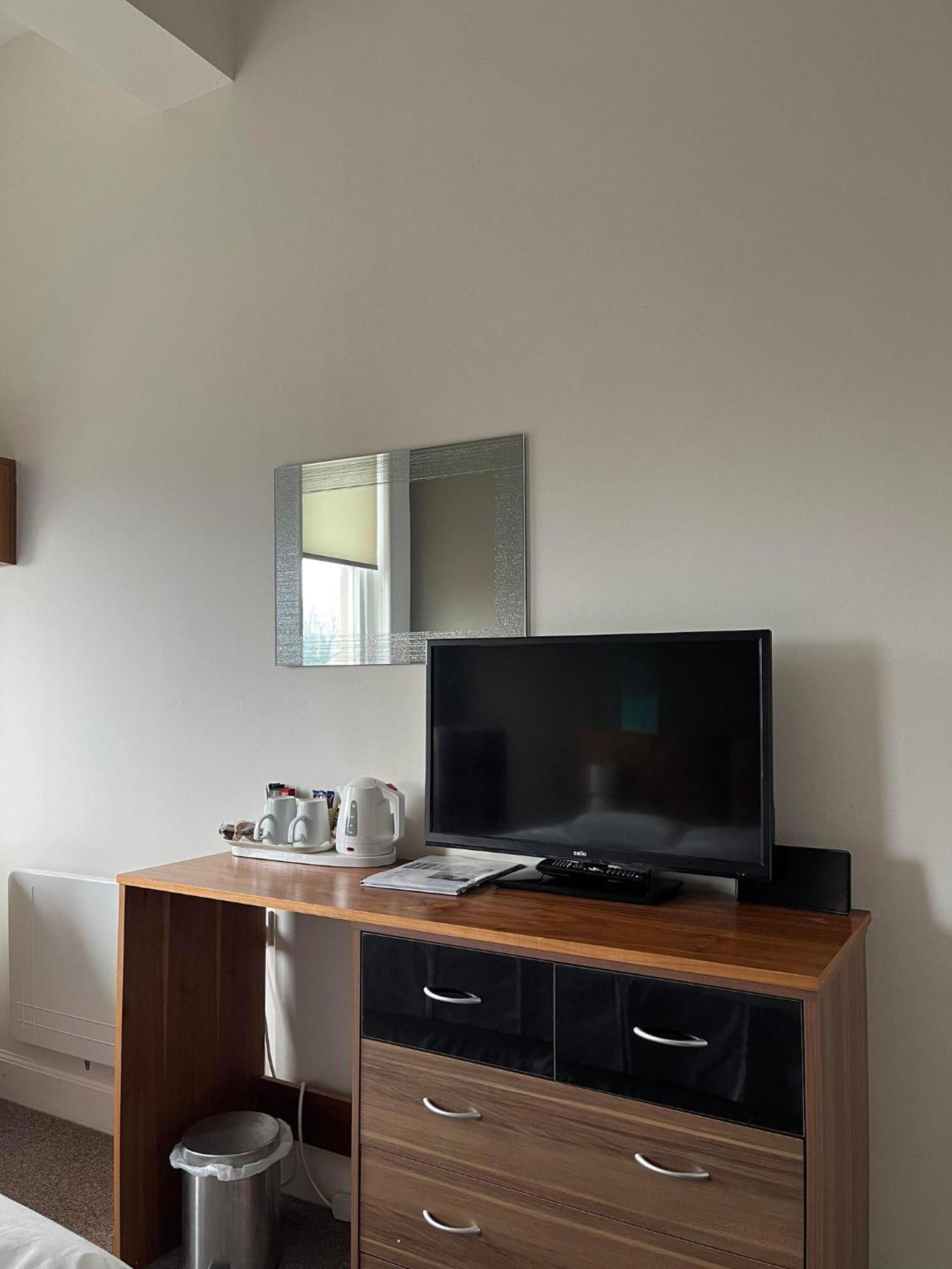 The Strathearn Hotel Dysart ภายนอก รูปภาพ
